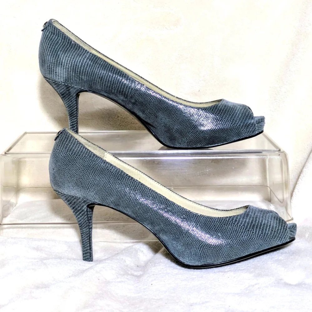 Michael Kors Leather Peep Toe Heels, Gray, Snakeskin Pattern, Business, Sz‎ 7.5